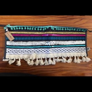 Natural life navy and cream apron